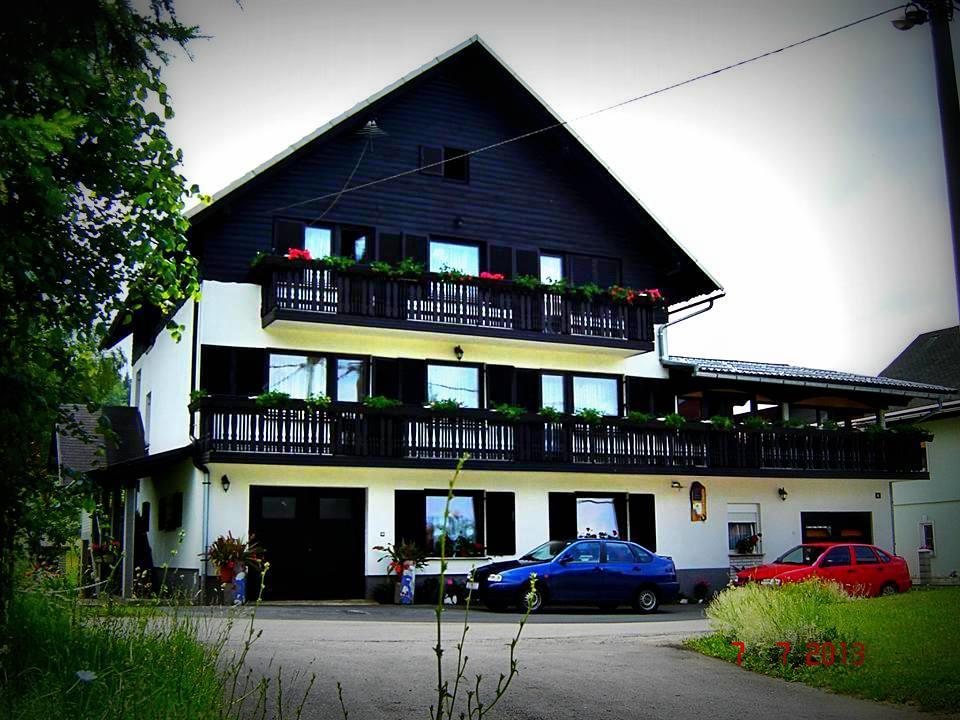 Resman Apartment Trsce